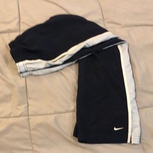Nike capris